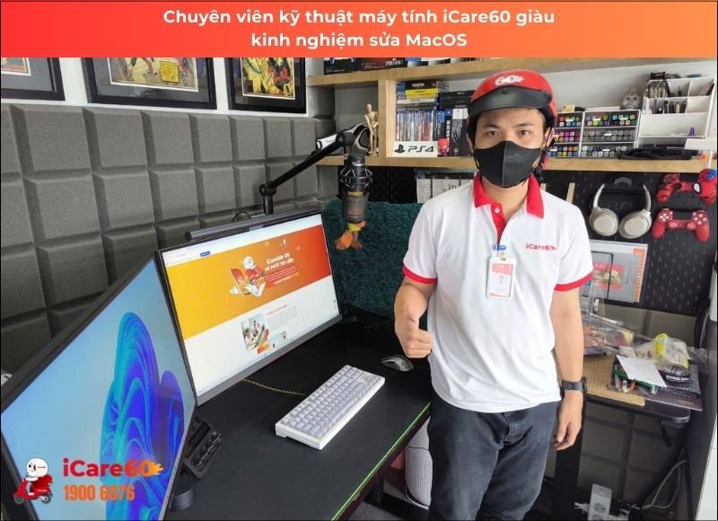 Một kỹ thuật viên đang thay thế linh kiện bên trong laptop