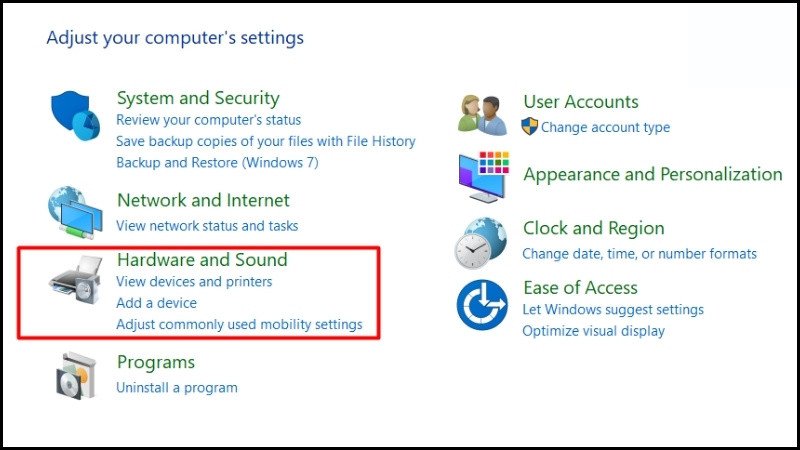 Mục Hardware and Sound trong Control Panel để cấu hình nguồn và màn hình