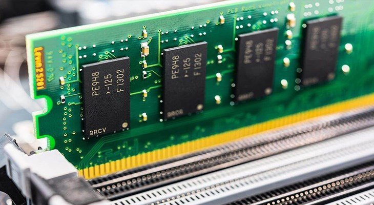 Nâng cấp RAM giúp tăng hiệu suất và khả năng đa nhiệm của laptop Windows 11