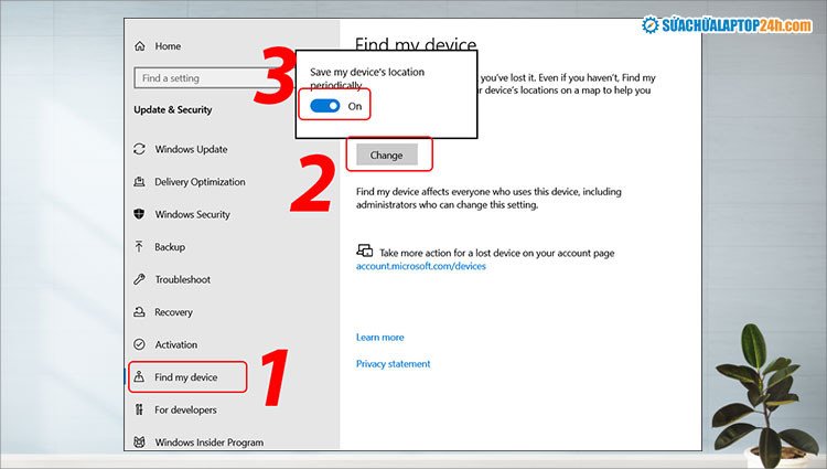 Người dùng đang bật tính năng tìm thiết bị trên Windows