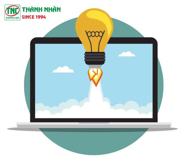 Người dùng điều chỉnh độ sáng màn hình laptop Dell để bảo vệ mắt