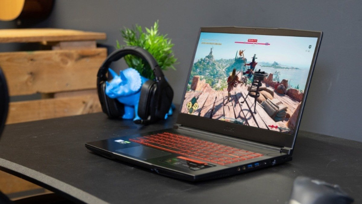 Người dùng kiểm tra cấu hình máy tính để chọn game phù hợp trên laptop Win 10