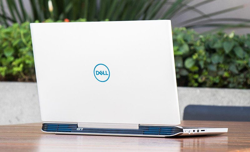 Nguồn gốc Dell và người sáng lập Michael Dell