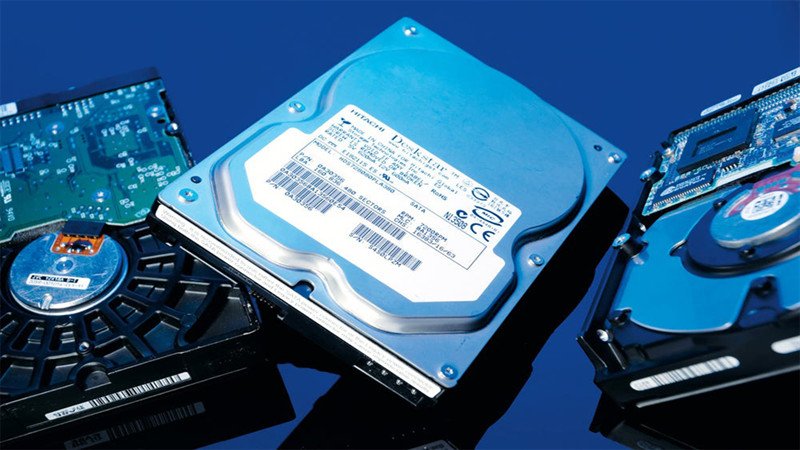 Ổ cứng lưu trữ dữ liệu, nơi chứa hệ điều hành và thông tin cá nhân trên laptop