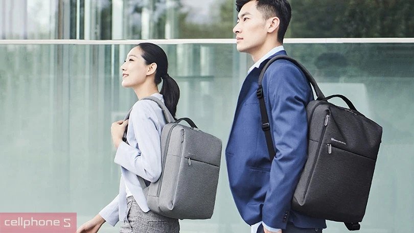 Phong cách thiết kế và thương hiệu túi chống sốc laptop 14 inch
