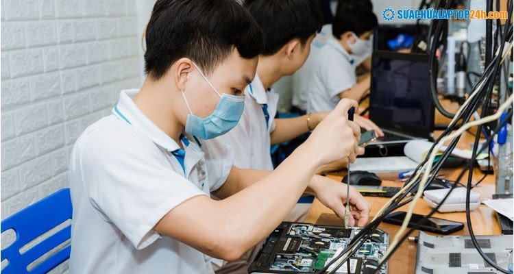 Phòng kỹ thuật phần cứng