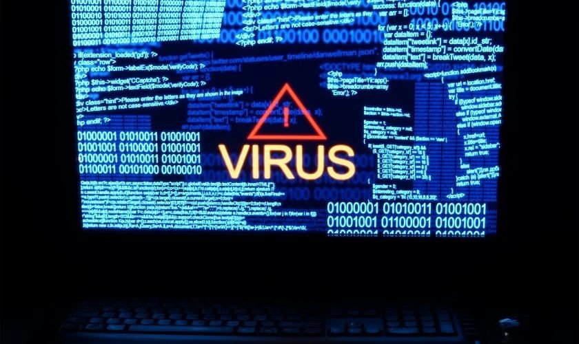 Quét virus thường xuyên để xử lý lỗi bàn phím laptop phản hồi chậm