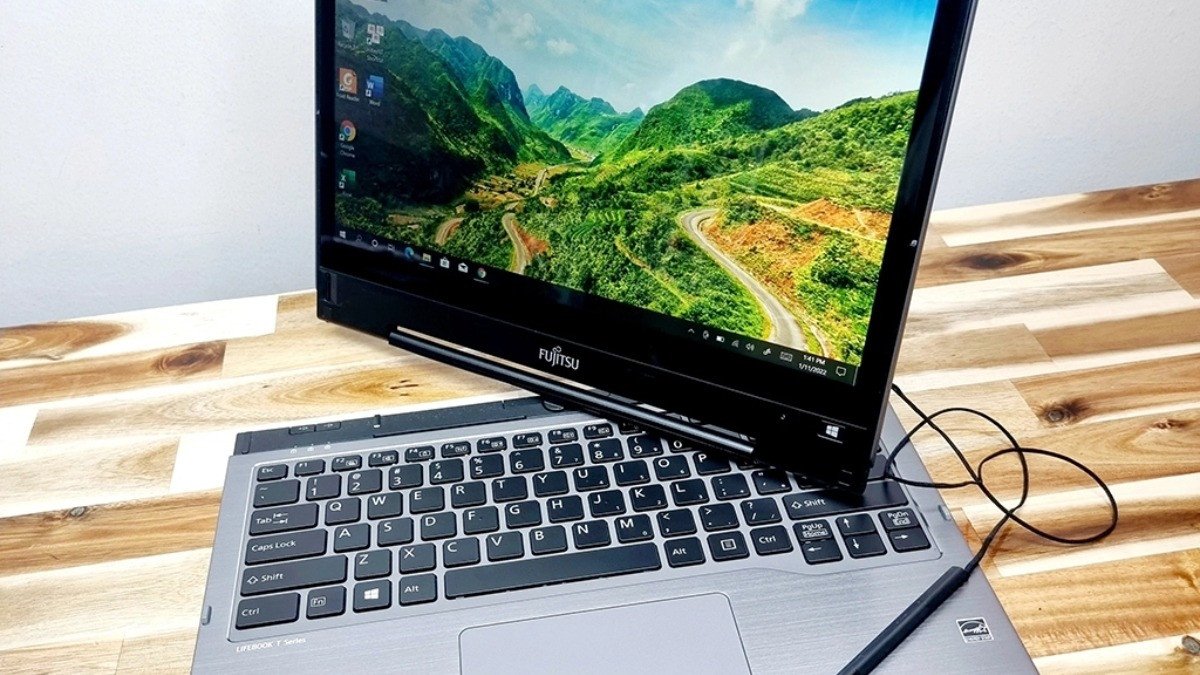 Quy trình sản xuất laptop Nhật Bản nghiêm ngặt và công nghệ tiên tiến