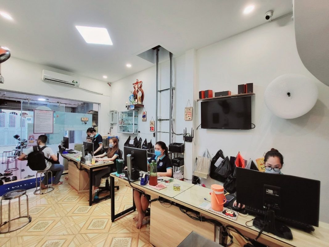 Quy trình thay thế loa laptop Asus VivoBook tại trung tâm uy tín