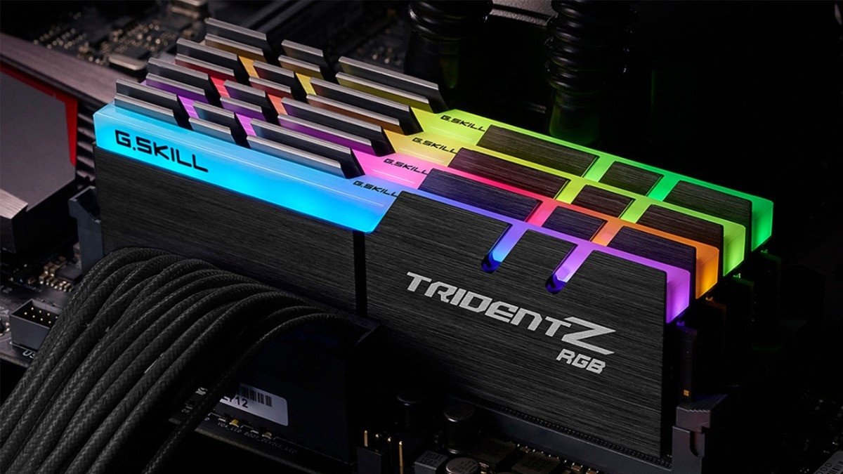 RAM 8GB trở lên là lựa chọn tối thiểu cho laptop Dell hiện nay, đảm bảo đa nhiệm mượt mà