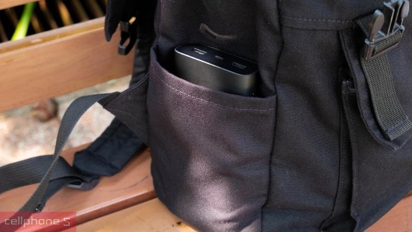 Sạc dự phòng nhỏ gọn, tiện lợi để mang theo bên mình mọi lúc