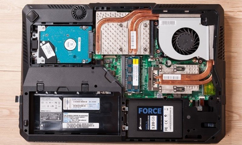 Sơ đồ cấu tạo chi tiết bên trong của một chiếc laptop, minh họa các thành phần phần cứng laptop.