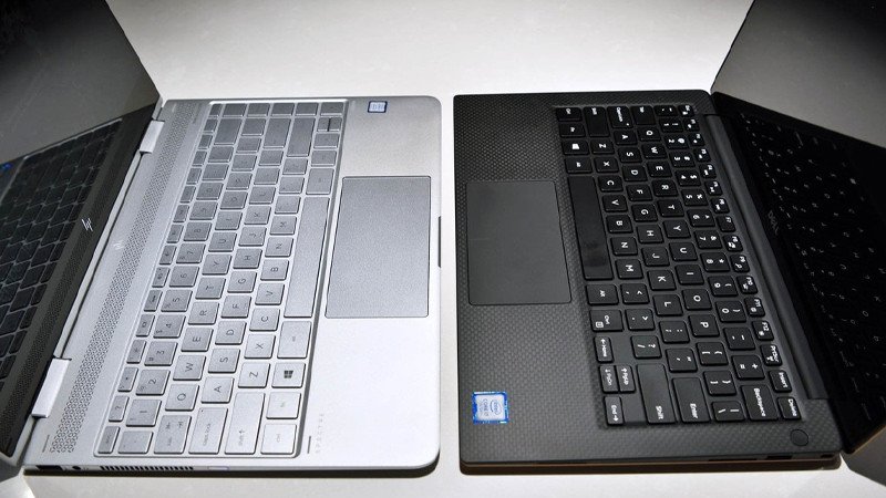 So sánh cấu hình mạnh mẽ của laptop Dell và HP, phù hợp cho nhiều tác vụ