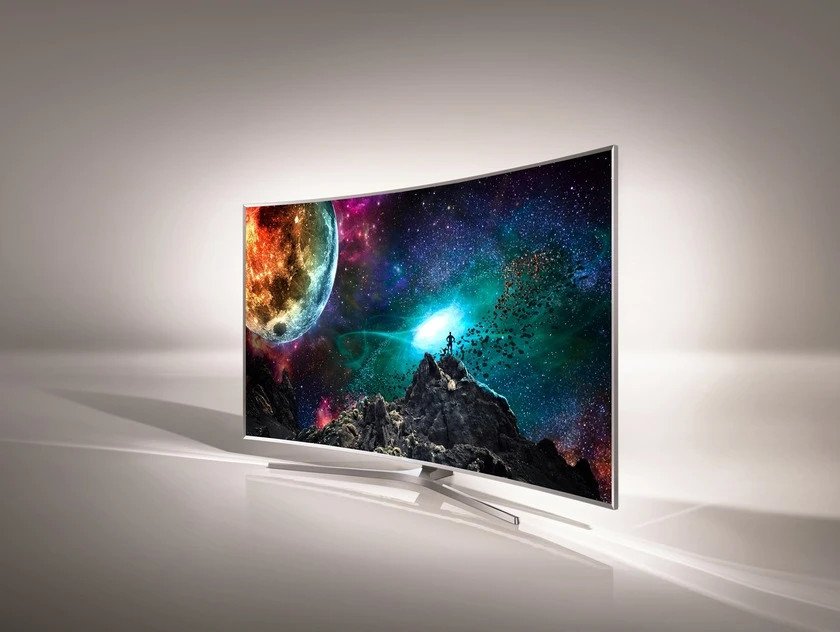 So sánh màn hình cong và màn hình phẳng kích thước 21 inch