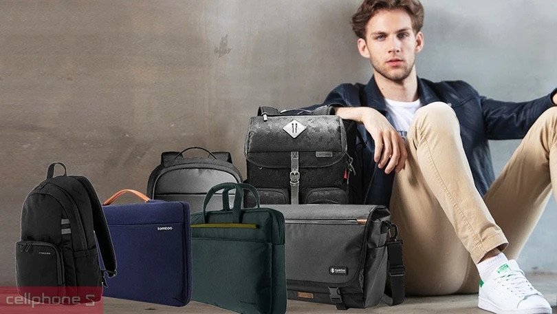 So sánh túi chống sốc và balo cho laptop 13 inch