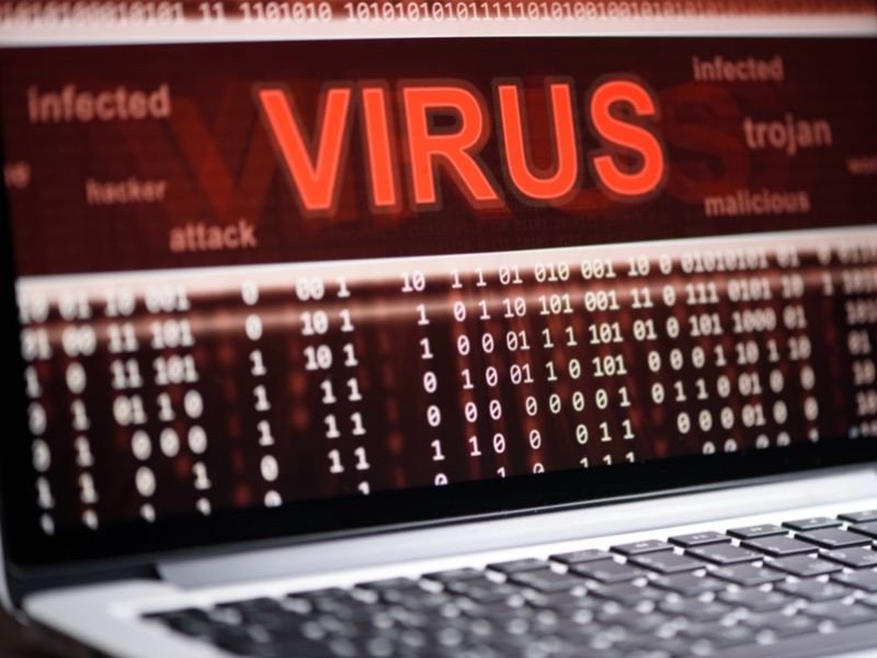Sử dụng phần mềm diệt virus để bảo vệ laptop khỏi các mối đe dọa gây sập nguồn