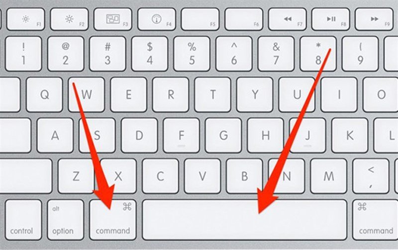 Sử dụng Spotlight để tìm kiếm 'Disk Utility' và kiểm tra bộ nhớ laptop