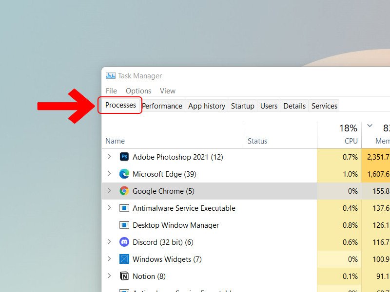 Tab Processes trong Task Manager để quản lý ứng dụng đang chạy