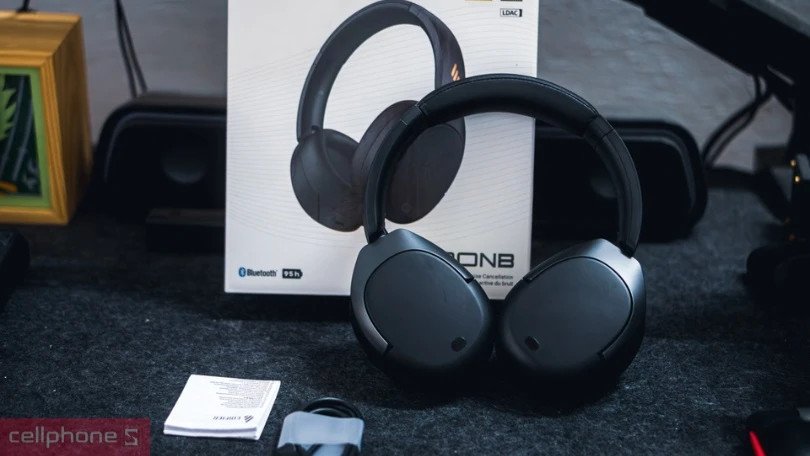 Tai nghe chụp tai là gì