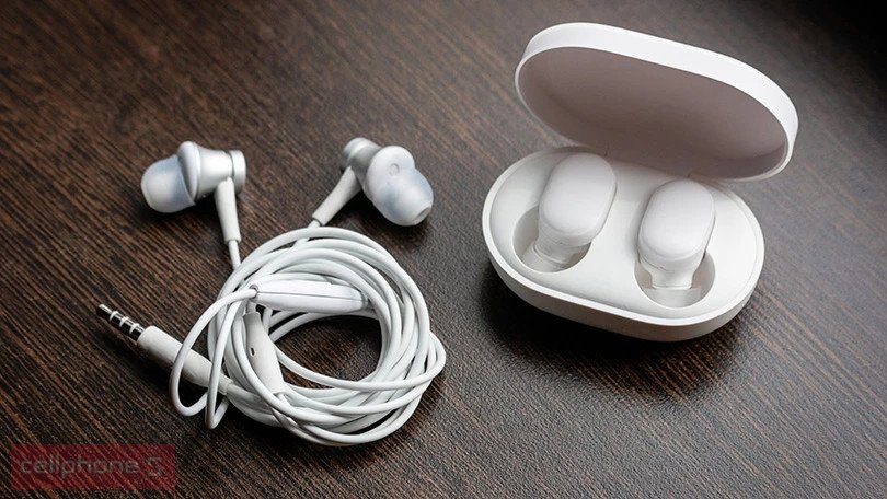 Tai nghe có dây bền bỉ, âm thanh ổn định
