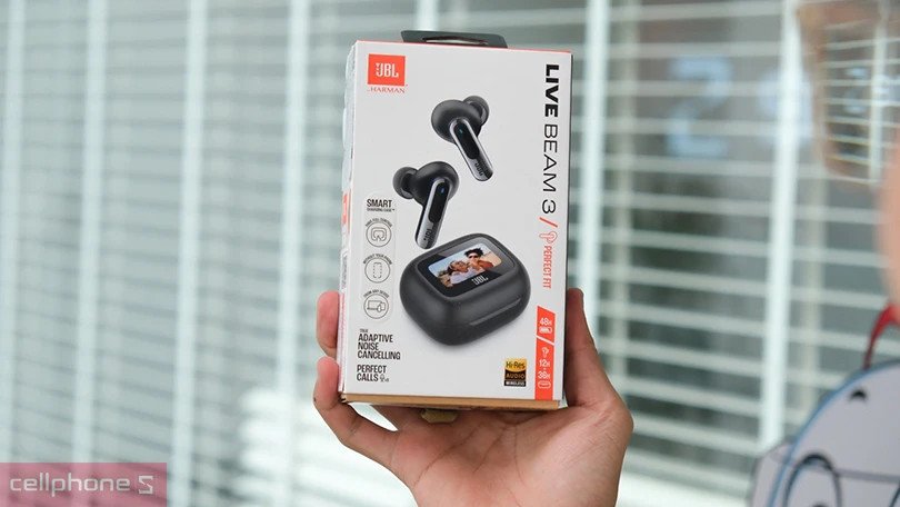 Tai nghe JBL Live Beam 3 với hộp sạc thông minh