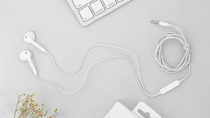 Tai nghe kết nối trực tiếp phổ biến