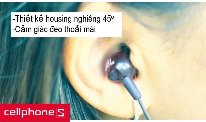 Tai nghe nhét tai JBL C150SI màu đen với thiết kế in-ear tối ưu sự thoải mái