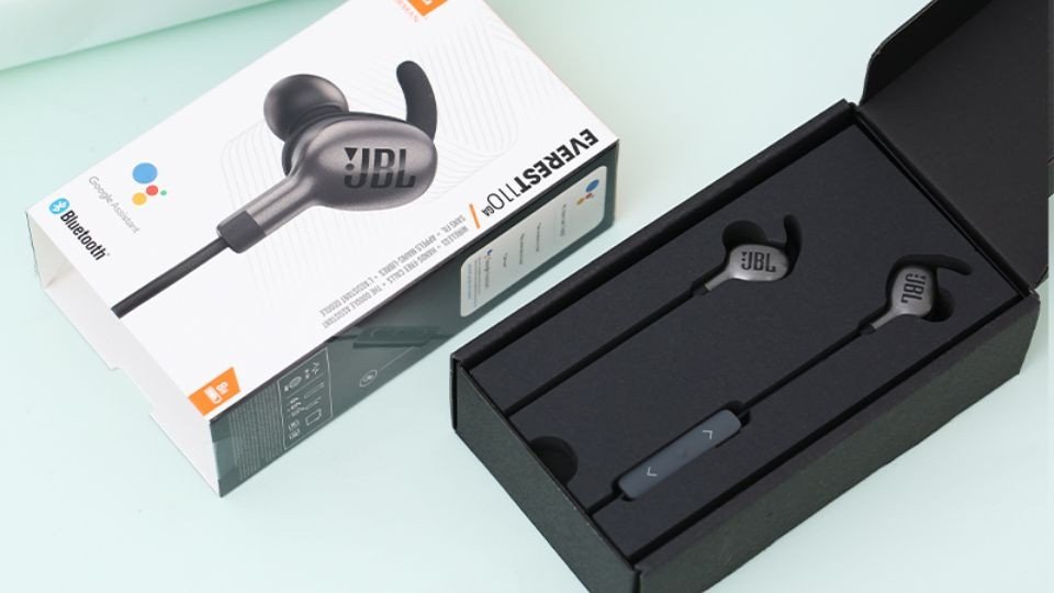 Tai nghe quàng cổ JBL V110 với thiết kế nút điều khiển tiện lợi