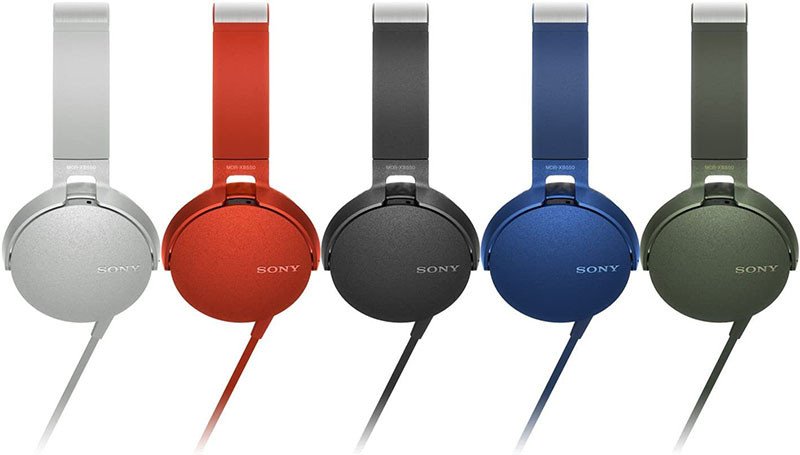 Tai nghe Sony MDR-XB550AP, dòng tai nghe in-ear phổ biến với âm bass mạnh mẽ.