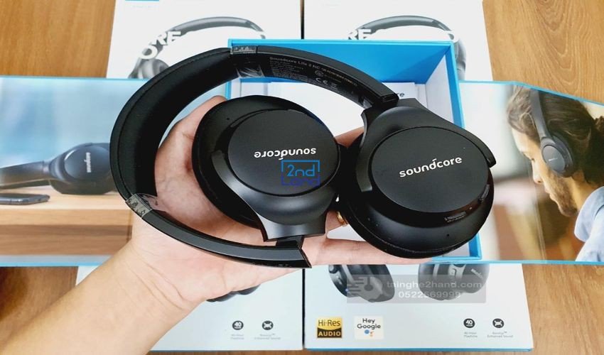 Tai nghe Soundcore cũ thời trang