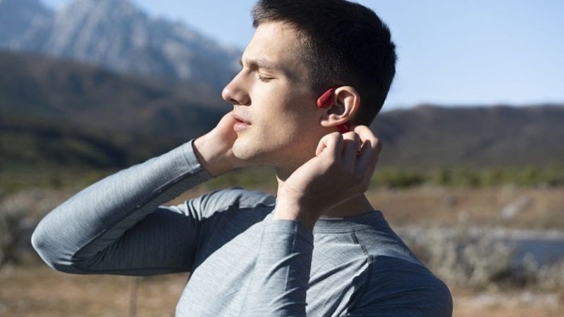 Tai nghe truyền qua xương mang lại cảm giác thoải mái khi đeo