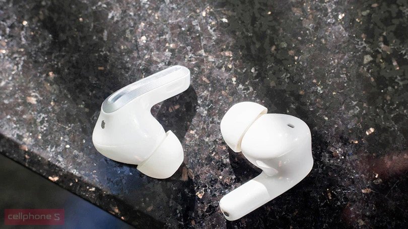 Thiết kế hiện đại của tai nghe Xiaomi Buds 4 Pro