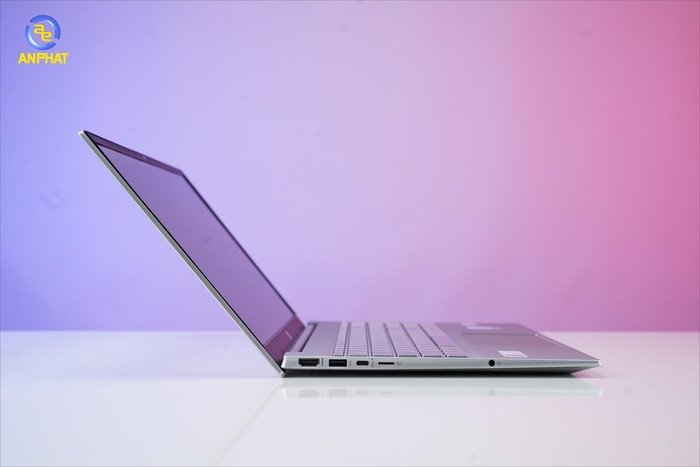 Thiết kế mỏng nhẹ của HP Pavilion 14