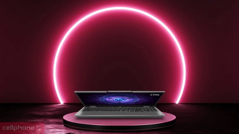 Thiết kế thanh lịch của laptop Lenovo LOQ 15IAX9 83GS000RVN với bàn phím RGB