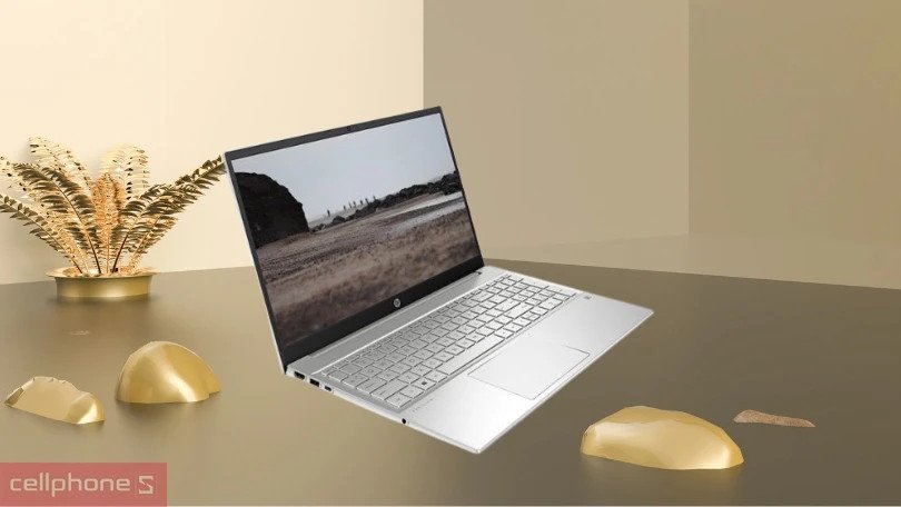 Thiết kế tối giản và sang trọng của laptop HP Pavilion 15-EG2083TU 7C0W9PA
