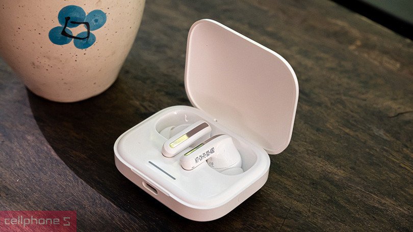 Thời lượng pin ấn tượng và sạc nhanh của tai nghe Redmi Buds 5