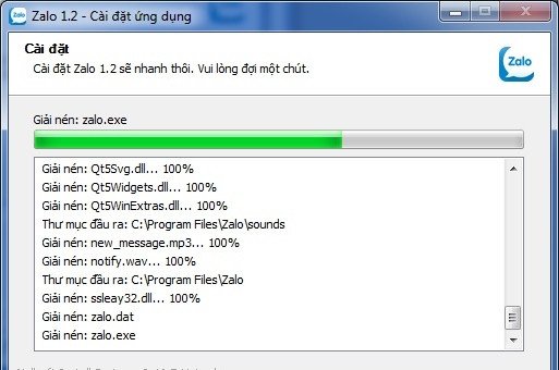 Tiến trình cài đặt Zalo đang diễn ra trên màn hình máy tính Windows 10