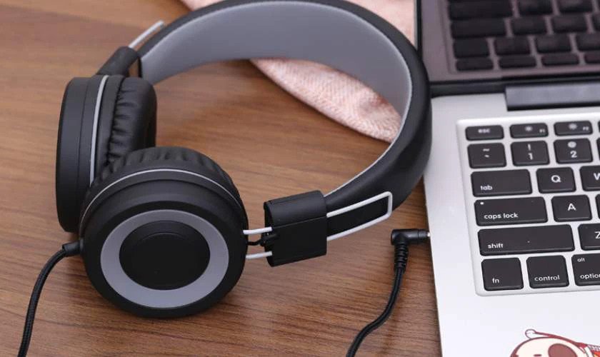 Tìm hiểu nguyên nhân tai nghe bị nhỏ tiếng trên máy tính
