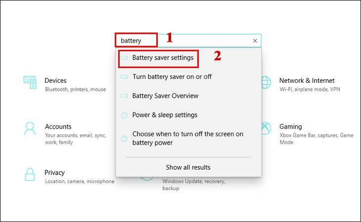Tìm kiếm và truy cập tùy chọn cài đặt tiết kiệm pin laptop trong mục Battery trên Windows 10.