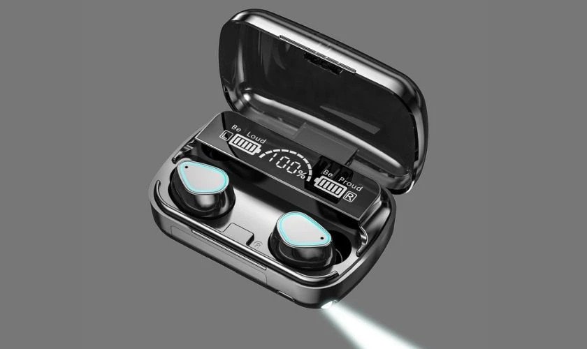 Tránh để tai nghe Bluetooth M10 cạn pin hoàn toàn trước khi sạc để bảo vệ pin