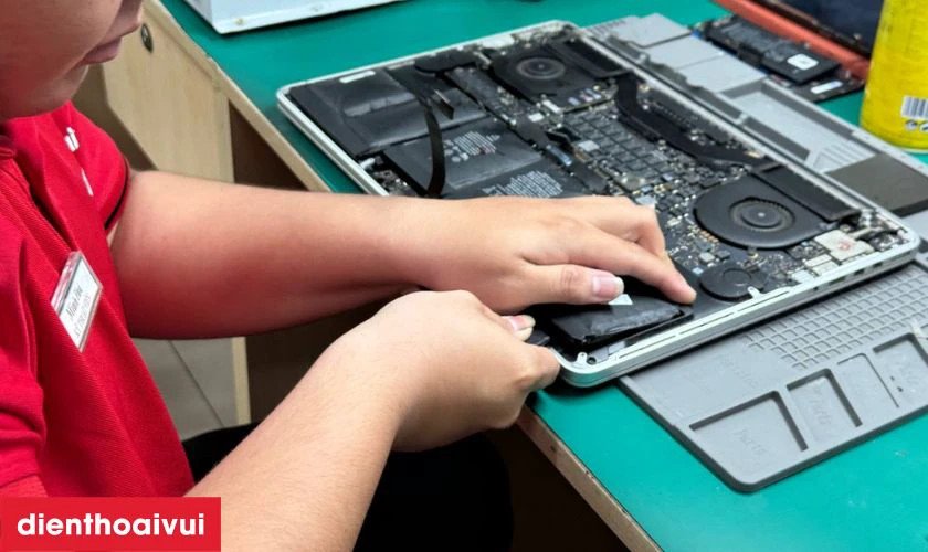 Trung tâm sửa chữa laptop chuyên nghiệp