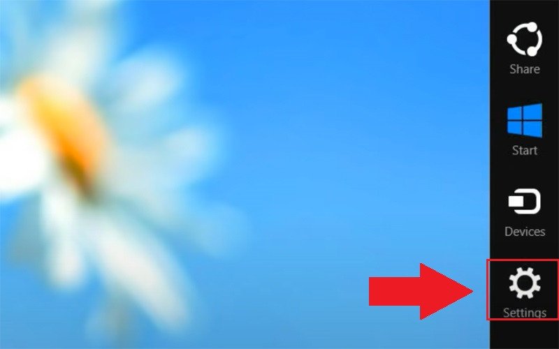 Truy cập cài đặt để bật Bluetooth trên laptop Windows 8