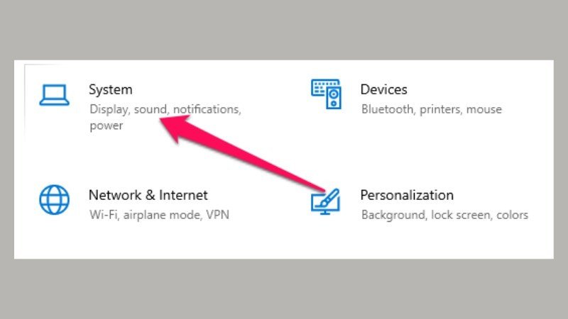Truy cập cài đặt hệ thống trên Windows để xử lý lỗi laptop không nhận màn hình rời