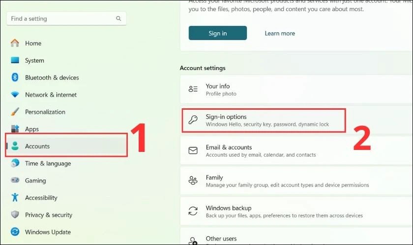 Truy cập mục Accounts và Sign-in options để đổi mk laptop Win 11