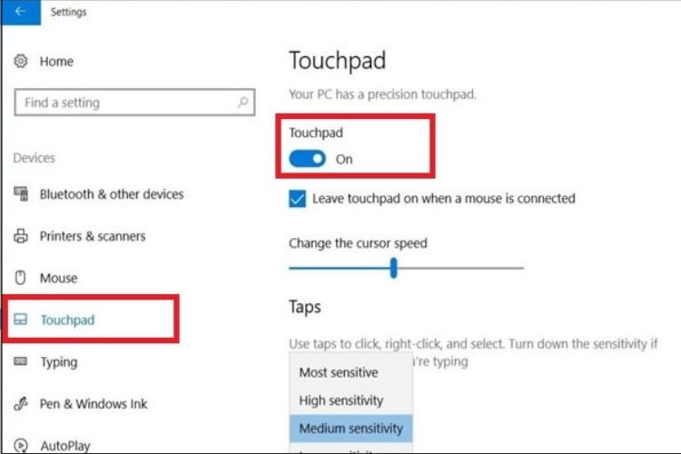Tùy chọn bật/tắt Touchpad trong Windows Settings, hiển thị trạng thái On