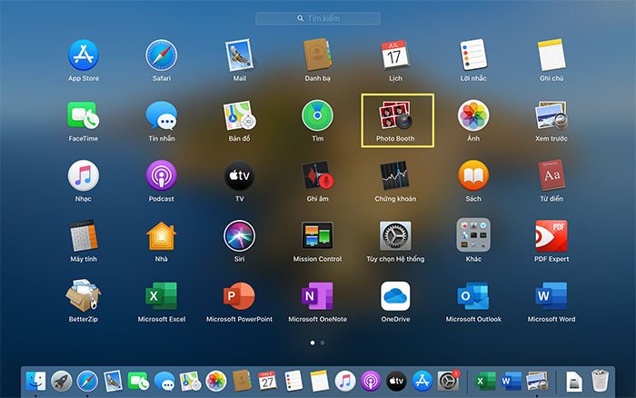 ứng dụng Photo Booth trên Macbook cho cách chụp photobooth trên laptop