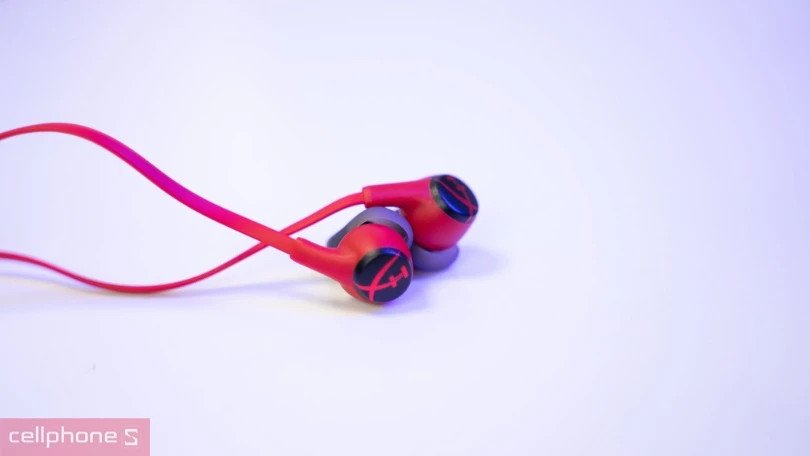 Ưu điểm của tai nghe máy tính có dây với chất lượng âm thanh ổn định