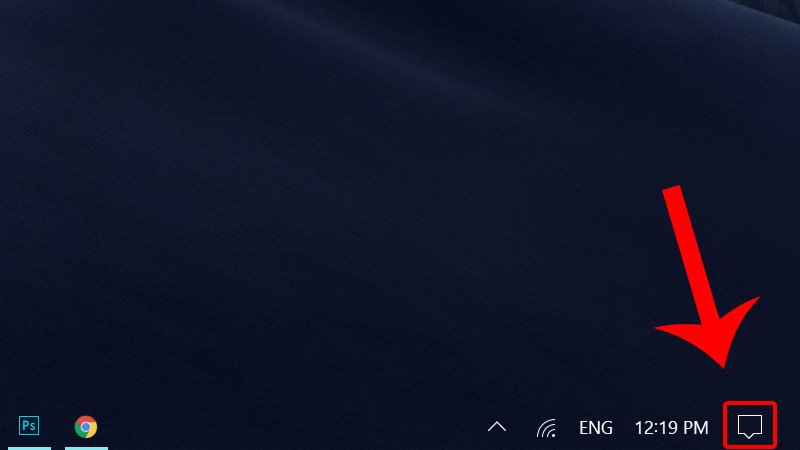 Vào Trung tâm Hành động ở góc phải bên dưới màn hình để bật Bluetooth trên laptop Dell