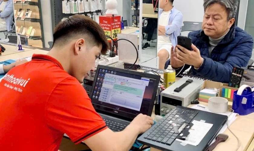 Vệ sinh và bảo dưỡng laptop Dell định kỳ để tăng tuổi thọ