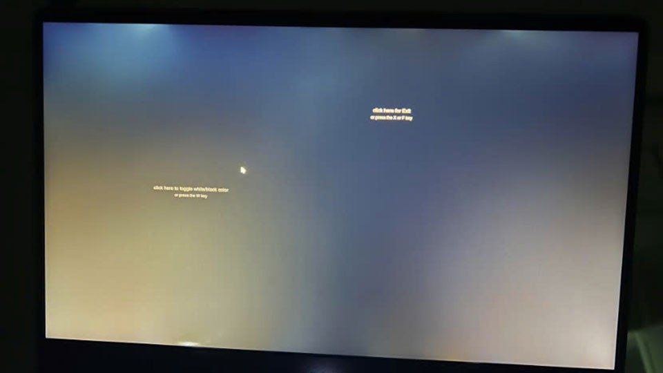 Xuất hiện những mảng sáng bất thường khi đèn nền hỏng